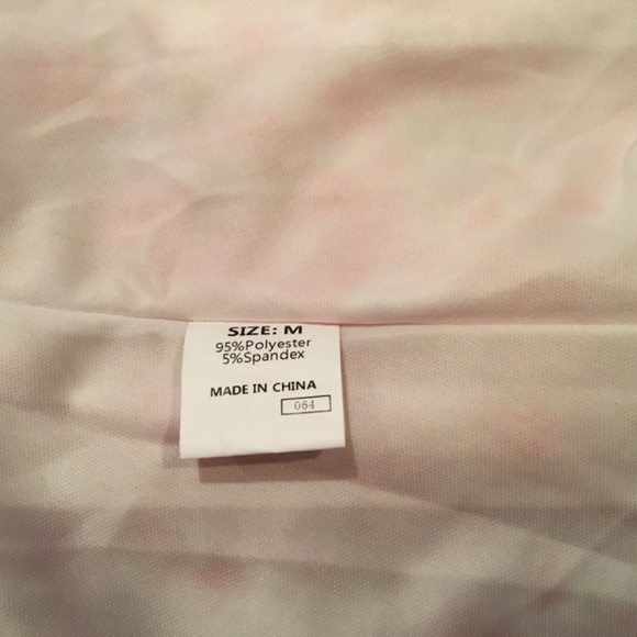 Women's Floral Deep V Neck Ruffle Flowing Short Dress - Picture 10 of 10